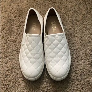 Quilted pattern white slip ons